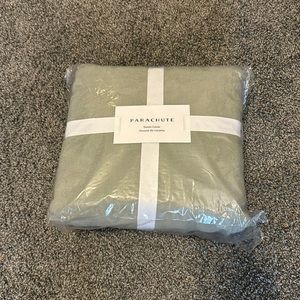 Parachute linen duvet cover - king or cal king - moss - NWT still in packaging